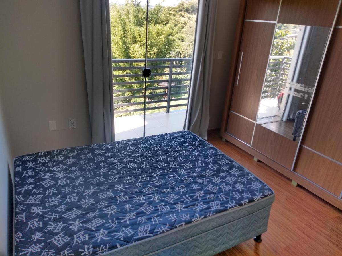 Casa Com Piscina Fundo Pra Represa E Ar Condicionado Casinhabrancadevaranda Ijaci Buitenkant foto