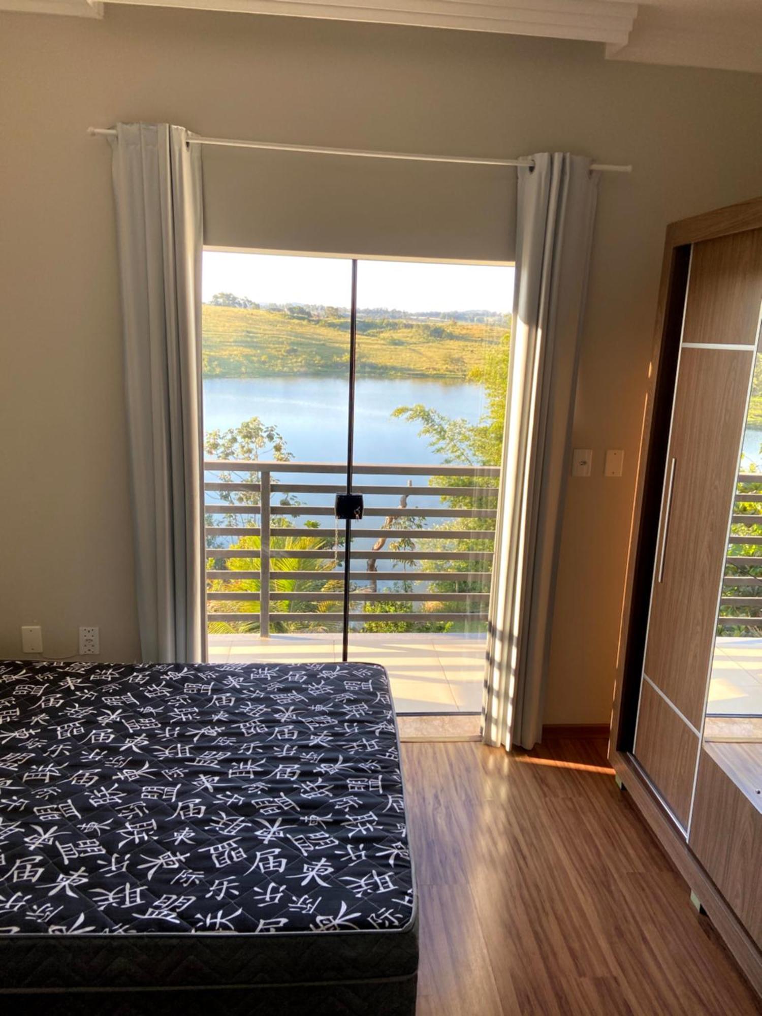 Casa Com Piscina Fundo Pra Represa E Ar Condicionado Casinhabrancadevaranda Ijaci Buitenkant foto